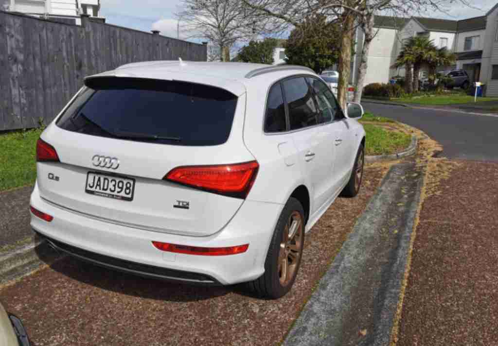 奥克兰 二手车 两箱轿车 AUDI Q5 2015 