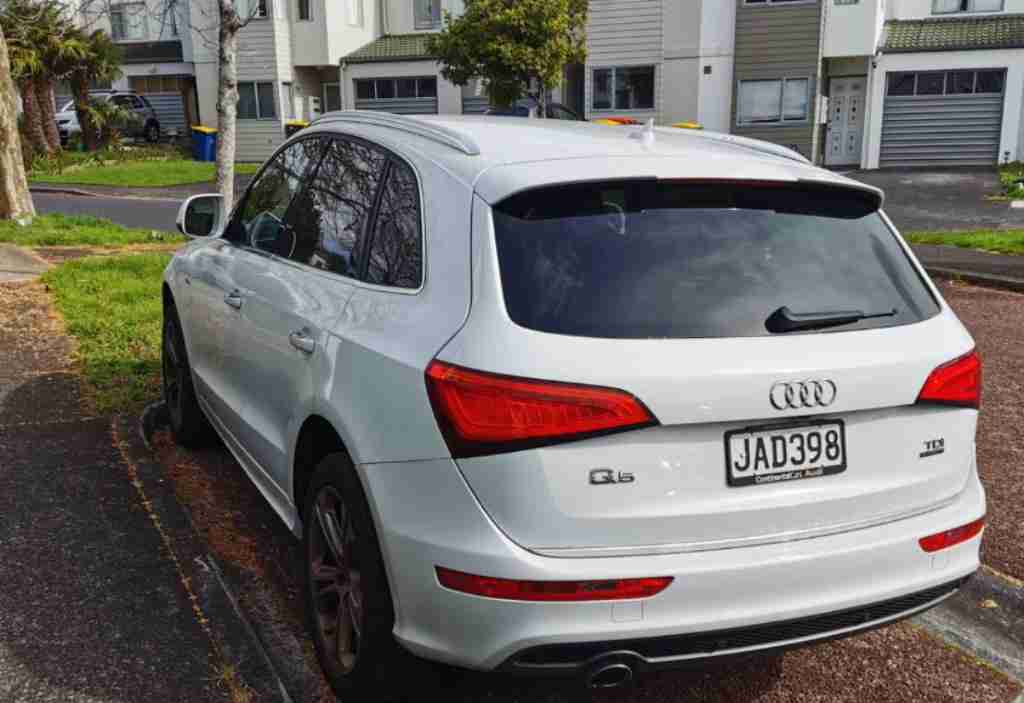 奥克兰 两箱轿车 二手车两箱轿车 AUDI Q5 2015 