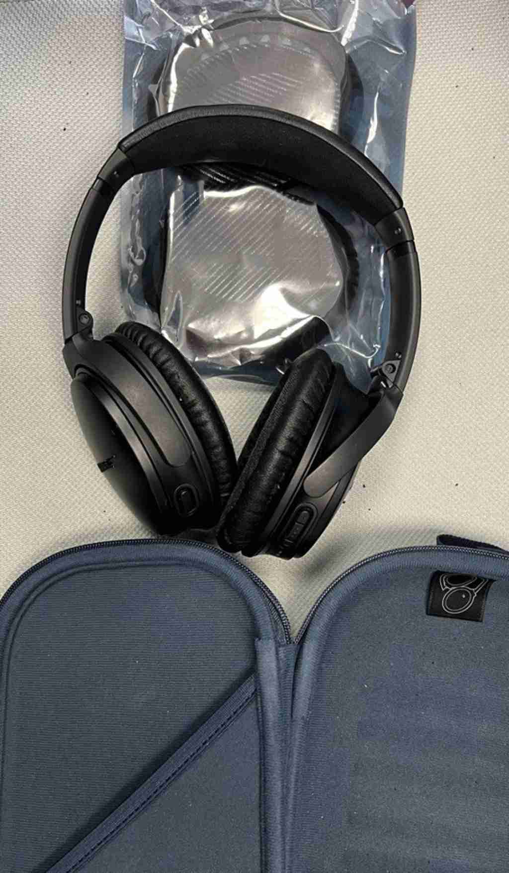 奥克兰 交易 数码电子 Bose QC35第二代降噪耳机，黑色款 